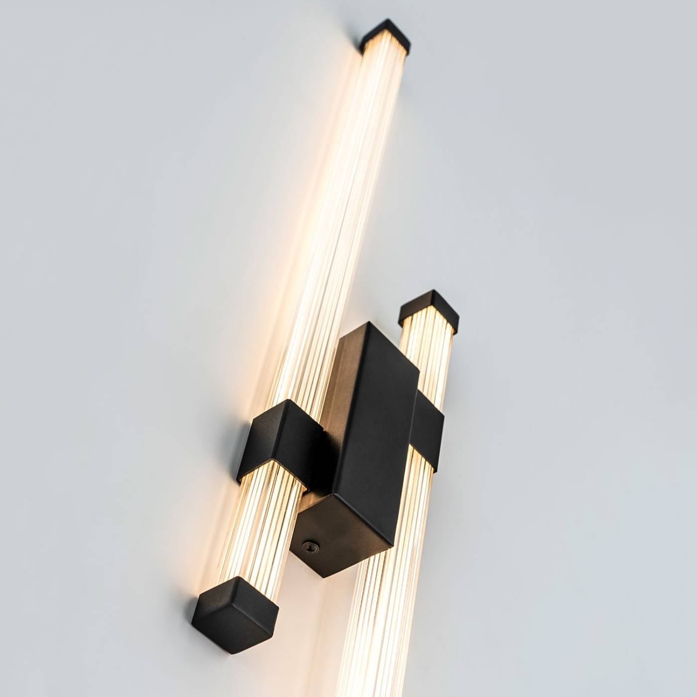 L2240-750 BK Настенный светильник L LED4U L2240-750 BK