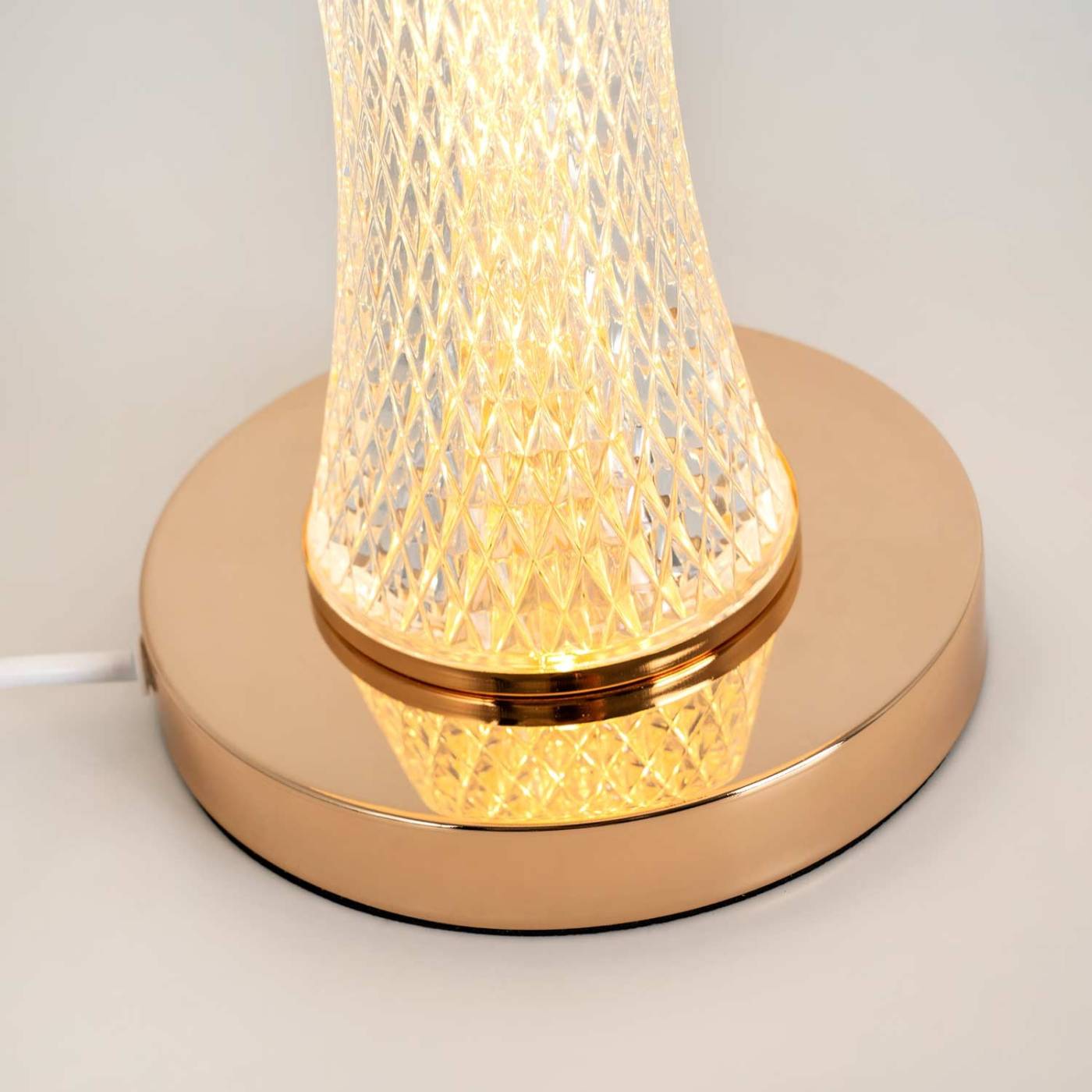 L6161 GD Настольная лампа L LED4U L6161 GD