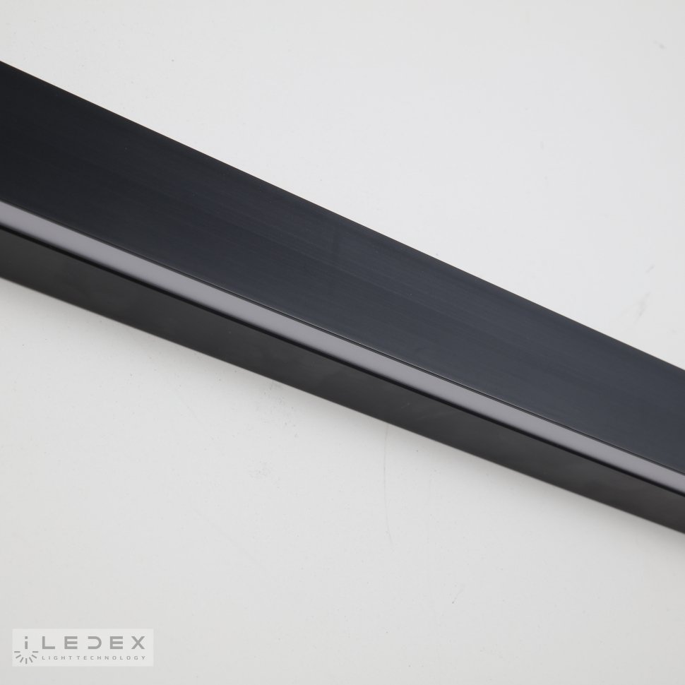 Настенный светильник ILedex Line ZD8193B-1500 SBK
