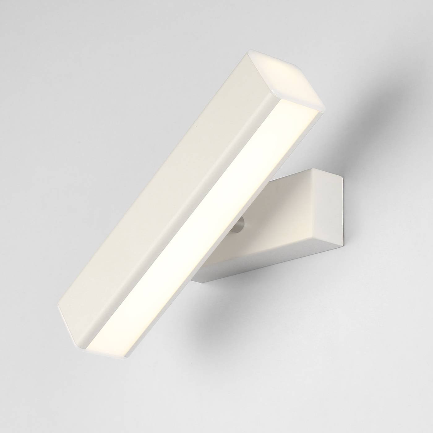 Kessi LED белый (MRL LED 1007) Настенный светильник Eurosvet Kessi Kessi LED белый (MRL LED 1007)