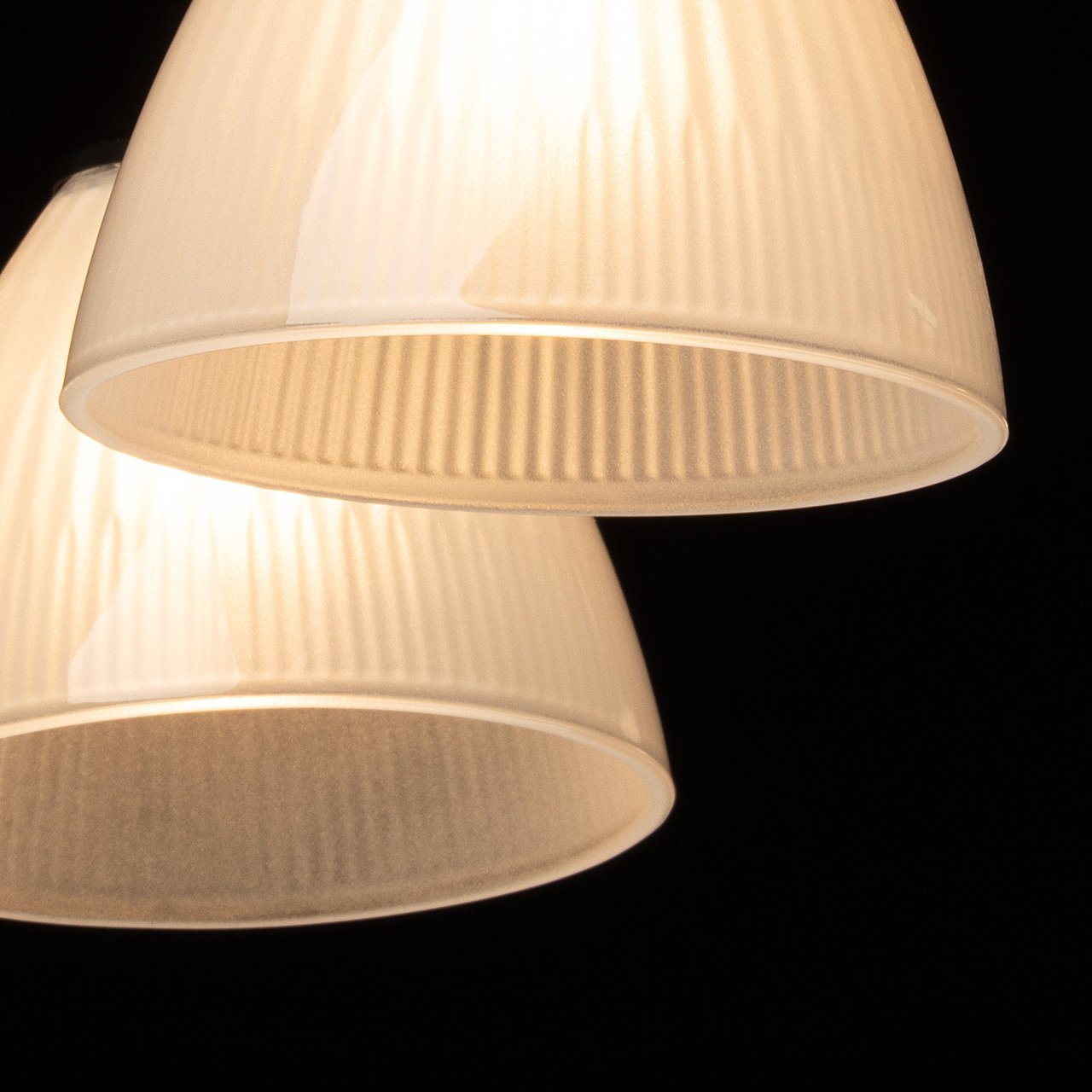 Потолочная люстра De Markt Дэла 116010405