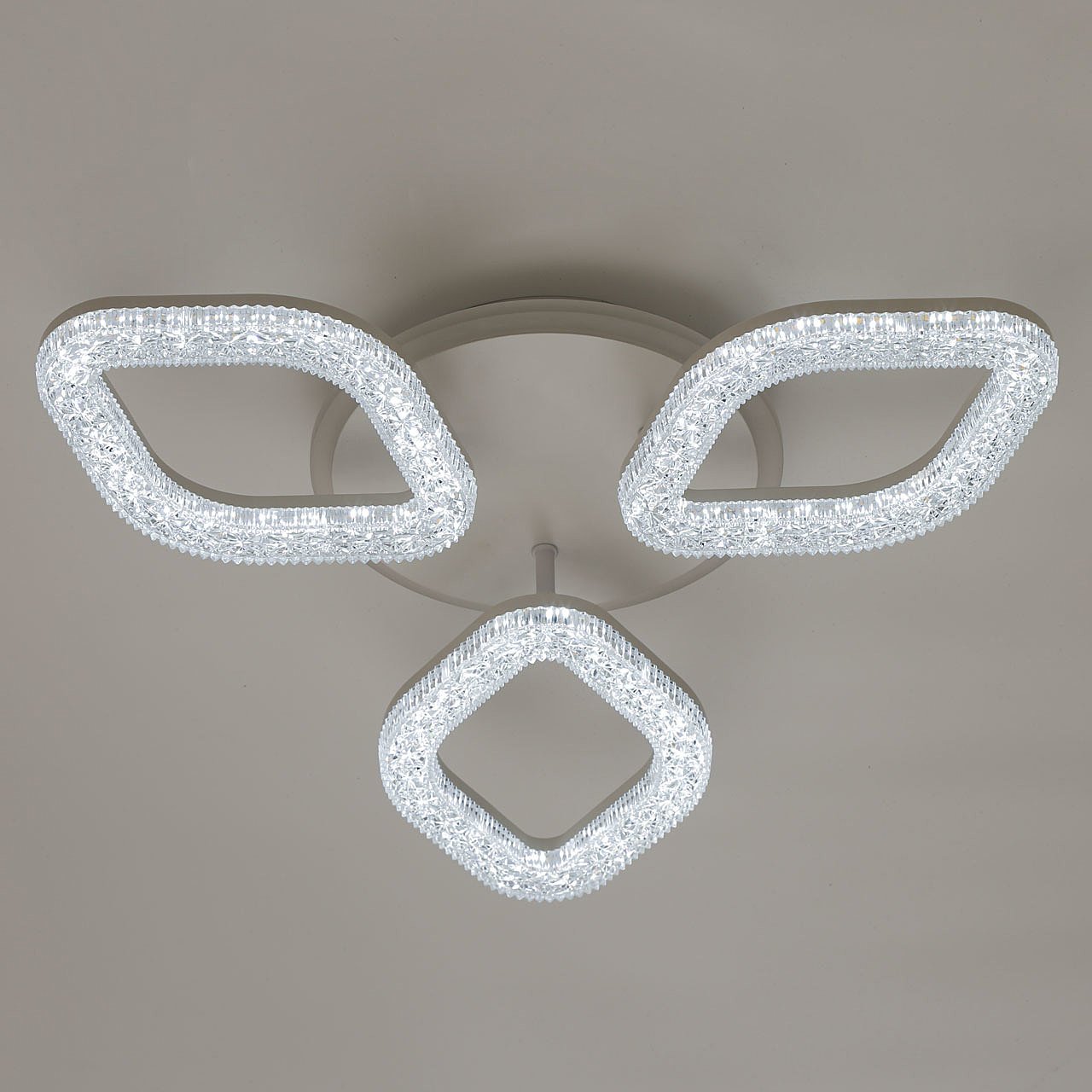 424014004 Потолочная люстра De Markt Мадлен 424014004