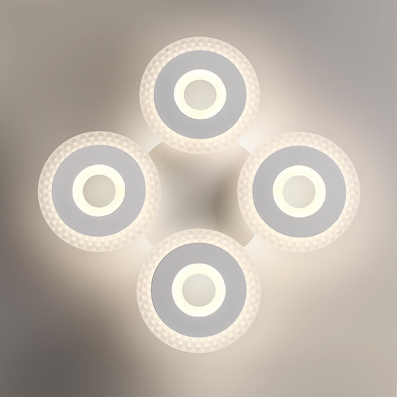 Потолочная люстра Lumion Vandy 8016/70CL