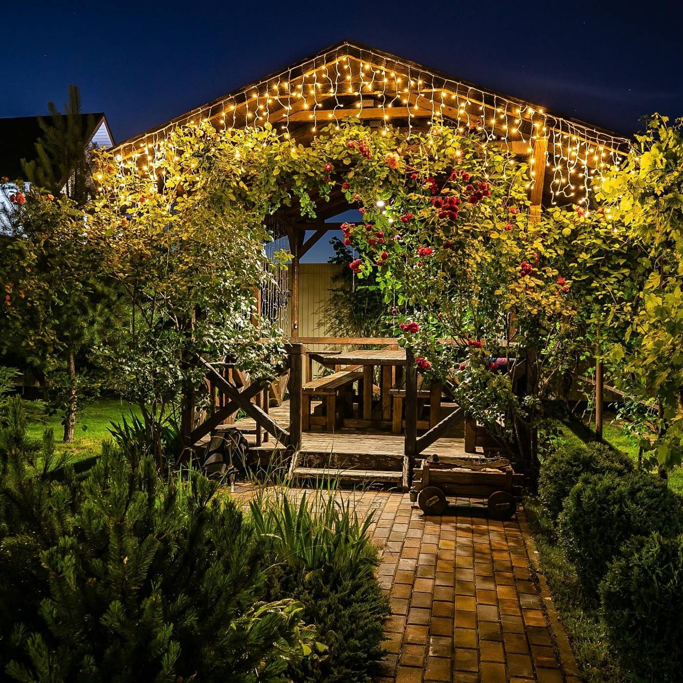 Бахрома светодиодная со статическим свечением, 6м Uniel ULD-B6007-200/STK WARM WHITE IP44