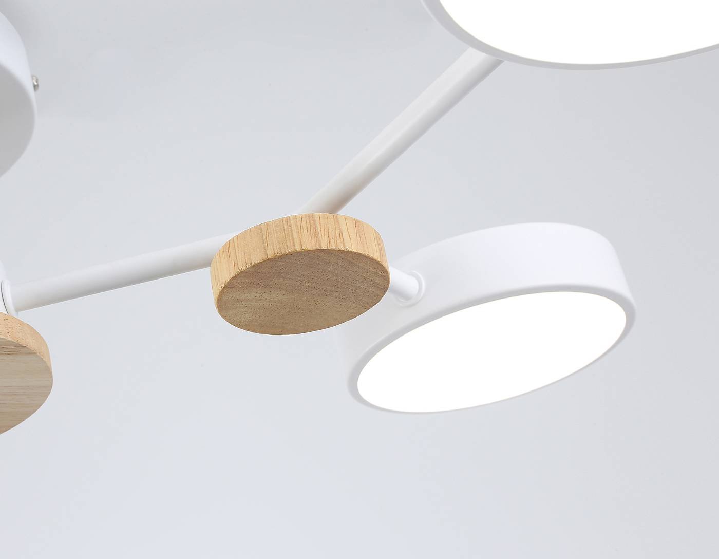 Потолочная люстра Ambrella LineTech FL4858