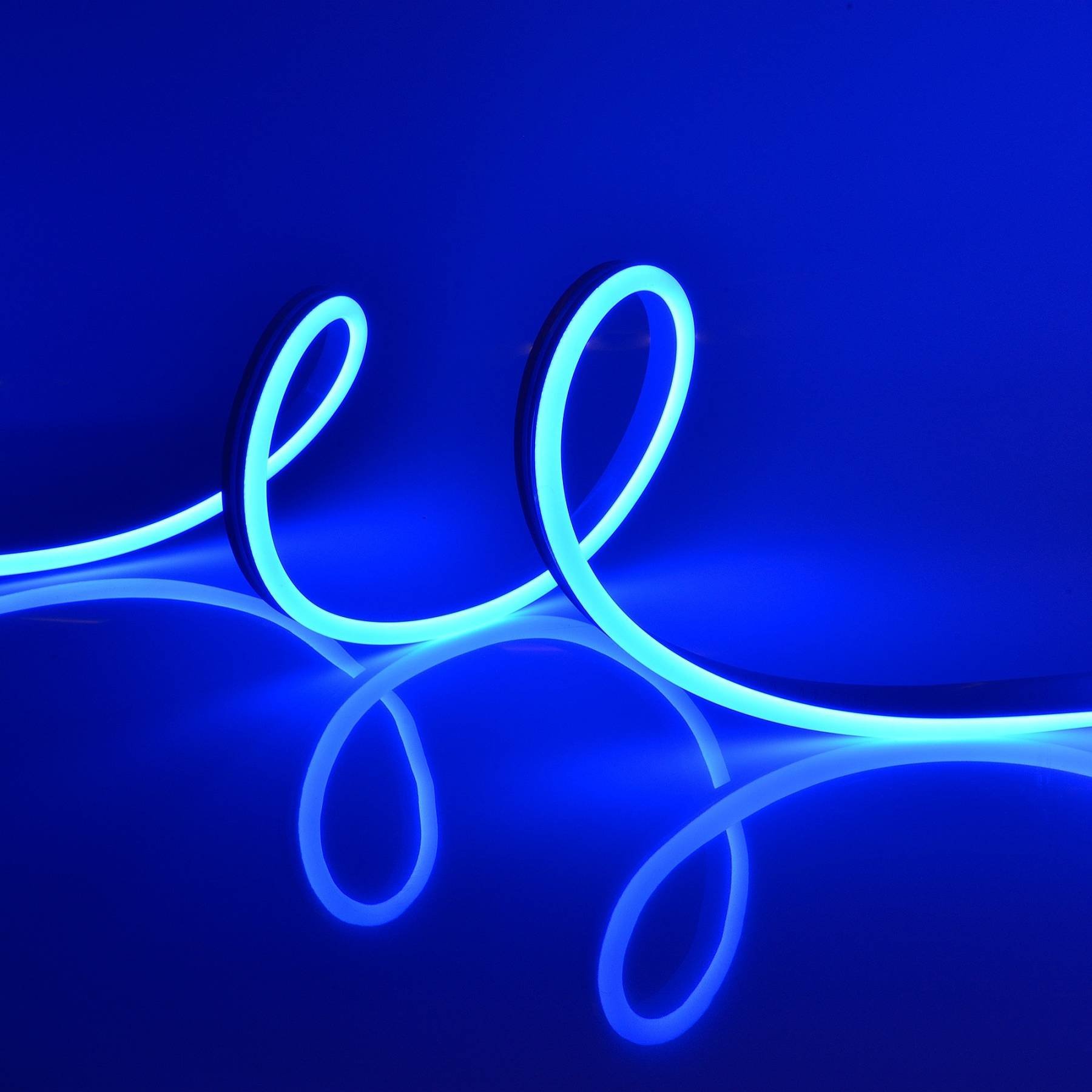 ULS-N11-2835-120LED/m-8mm-IP67-DC24V-10W/m-15M-BLUE катушка в герметичной упаковке Светодиодный шнур Uniel ULS-N11-2835-120LED/m-8mm-IP67-DC24V-10W/m-15M-BLUE катушка в герметичной упаковке