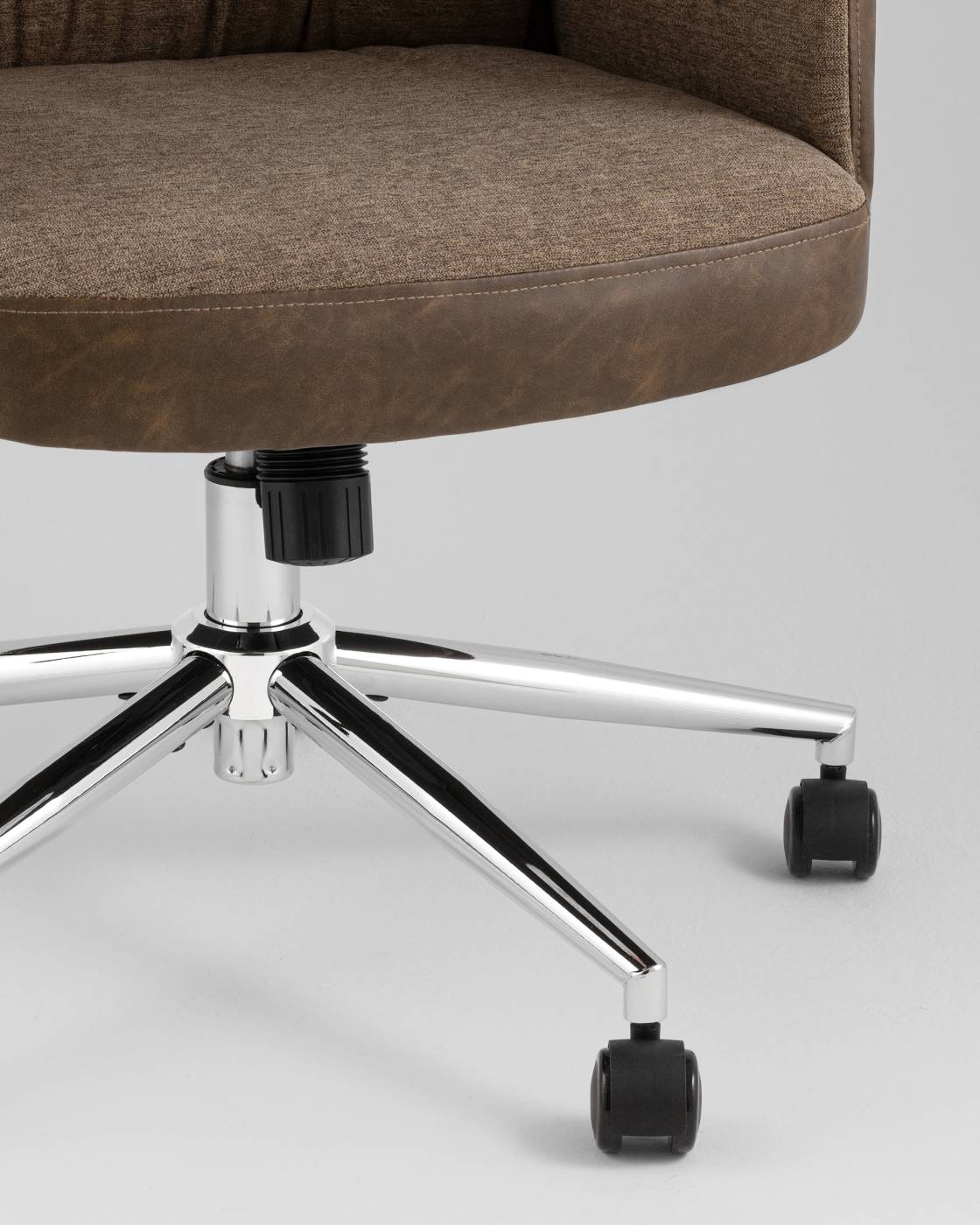 Офисное кресло Stool Group YF-0515 ZE119A-3+FH-65 brown retro
