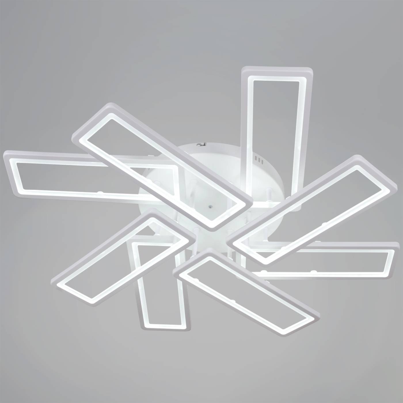 Потолочная люстра Reluce 03629-0.3-4+4 WH