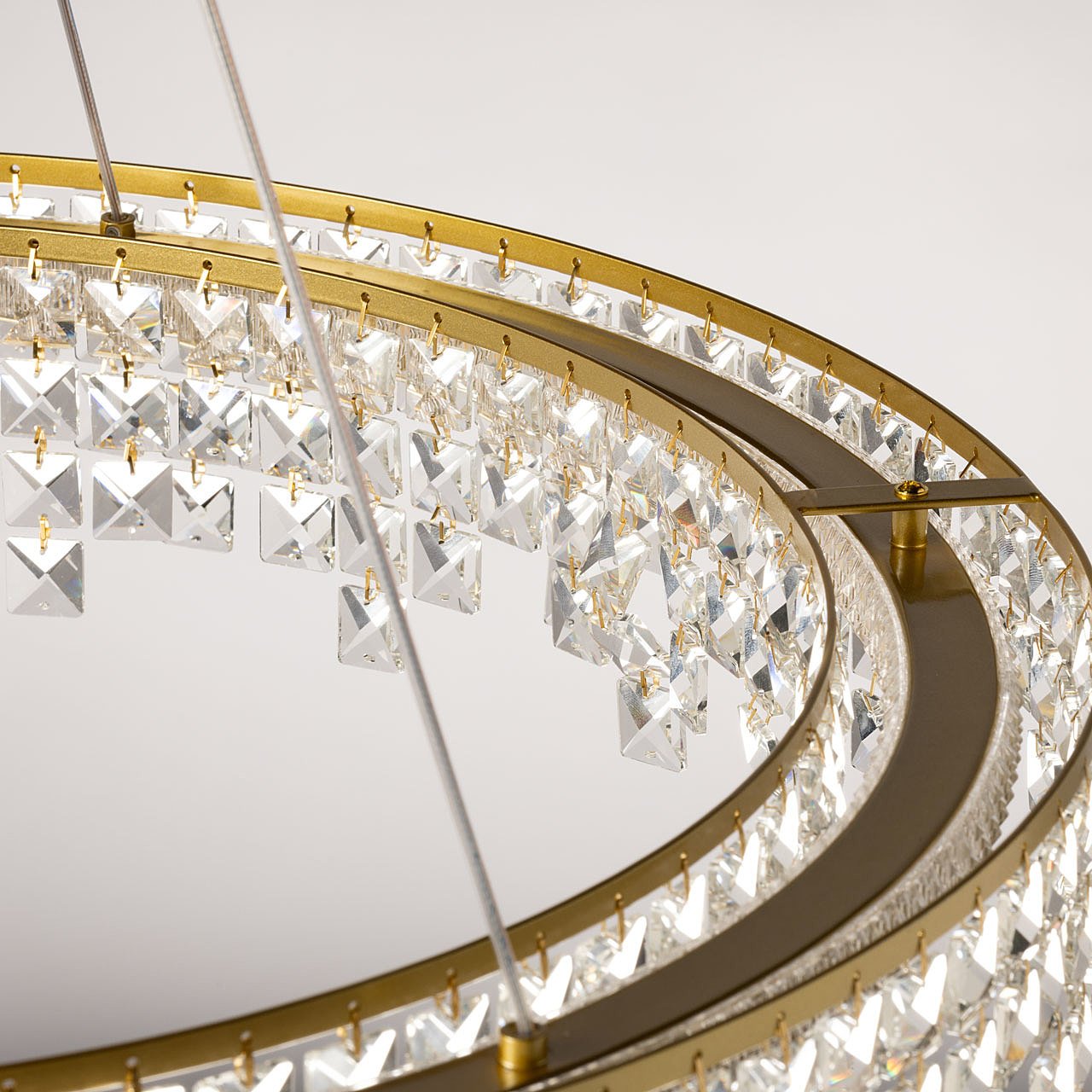 Подвесная люстра De Markt Арман 462011101