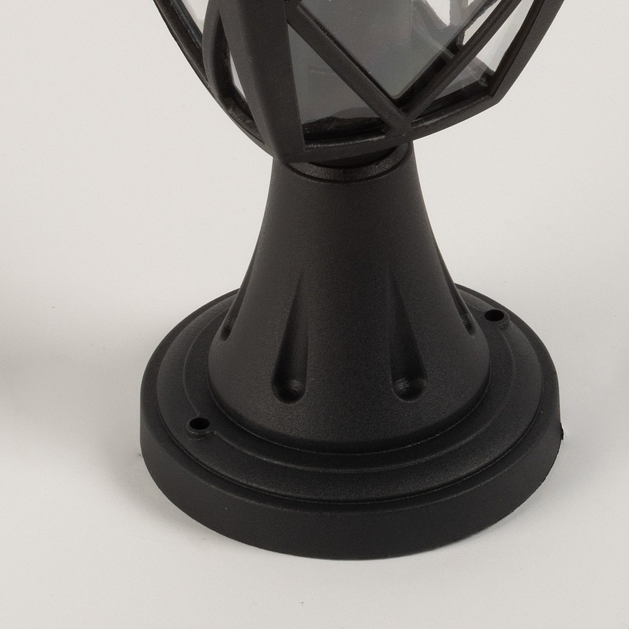 Уличный наземный светильник De Markt Корсо 801042101