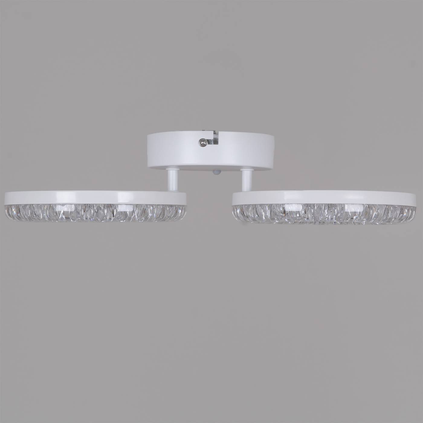 Потолочная люстра Reluce 09847-0.3-02A WH