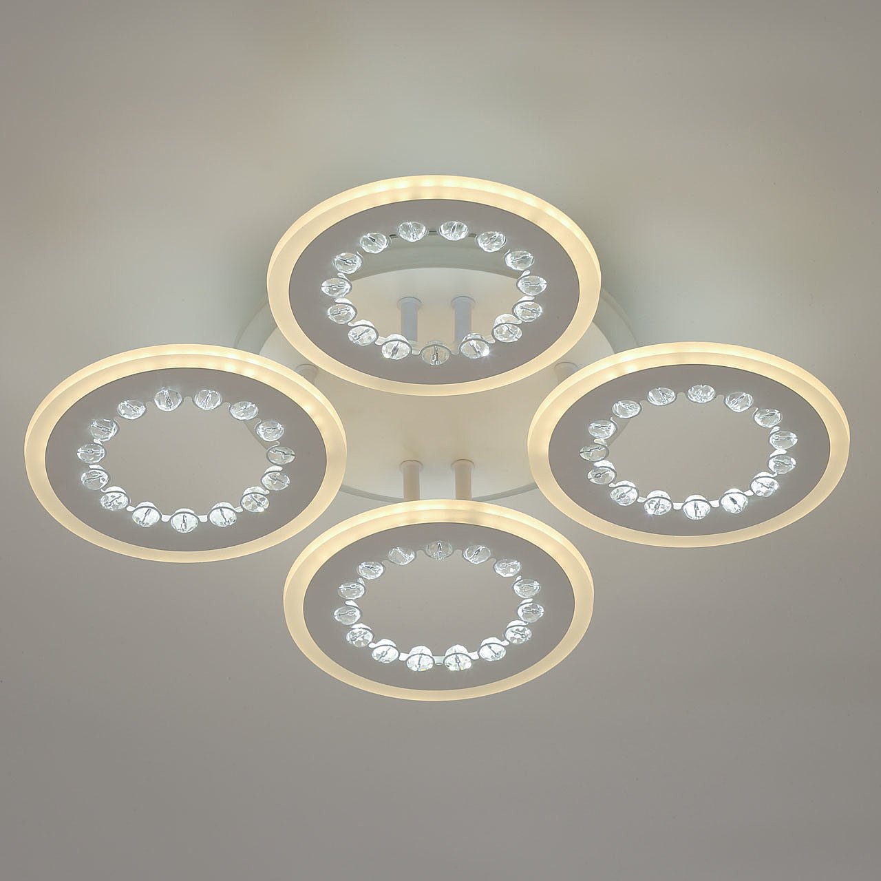 424013505 Потолочная люстра De Markt Мадлен 424013505