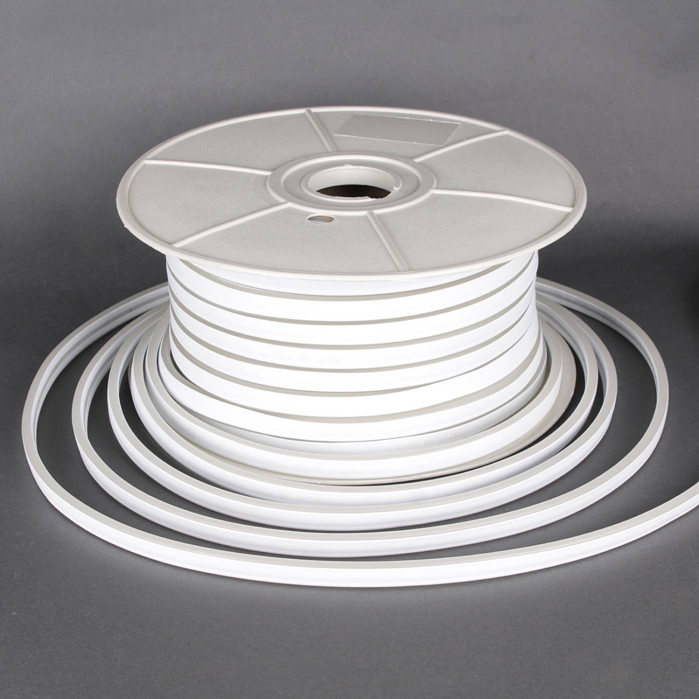Гибкая LED лента Sneha A-522 WW