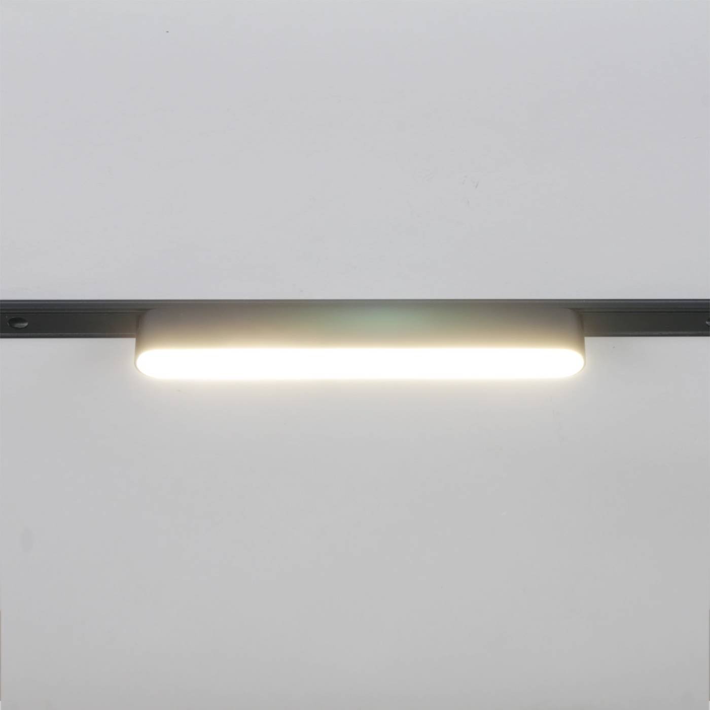 Трековый светильник Reluce 13001-9.3-001UR magnetic LED12W BK CCT+SMART