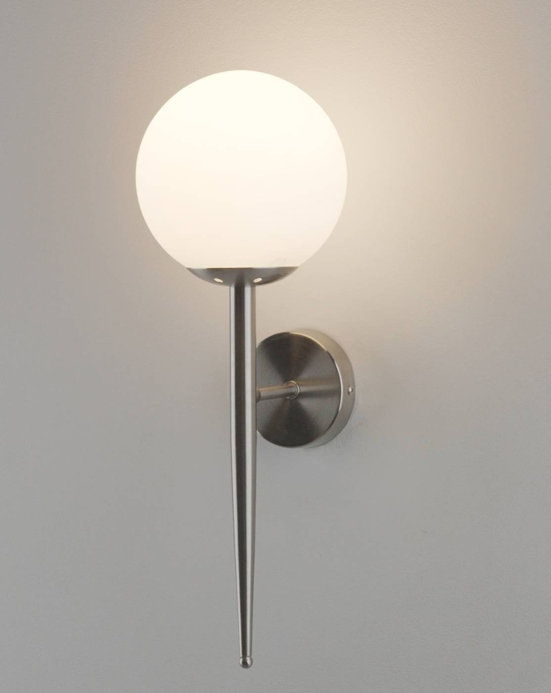 Настенное бра Moderli Scrumbel V11564-1W