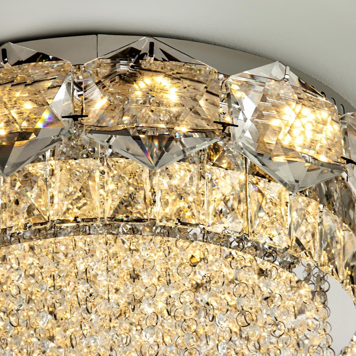 L9428-500 с функцией УД Потолочная люстра L LED4U L9428-500 с функцией УД