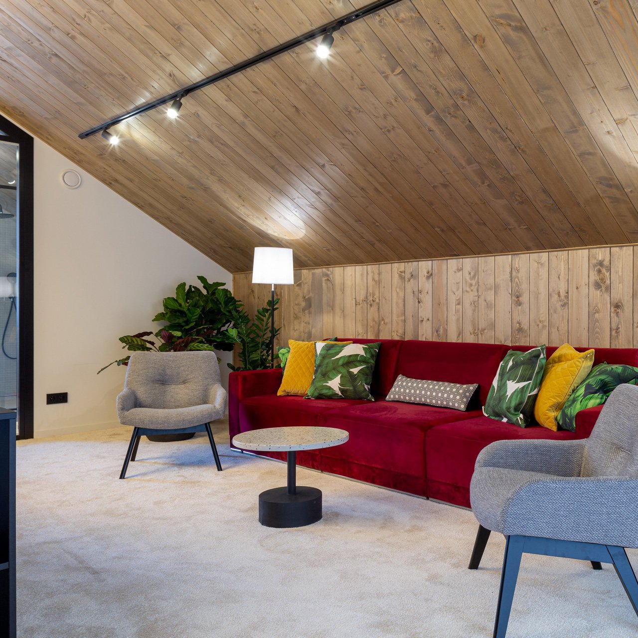 Glory Черный 7W 4200K (LTB39) однофазный Трековый светильник Elektrostandard Glory Glory Черный 7W 4200K (LTB39) однофазный