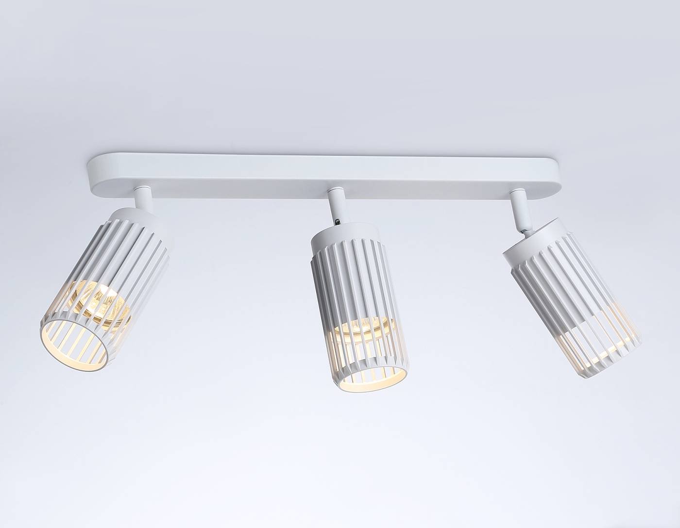 Светильник спот Ambrella Techno family TN51688