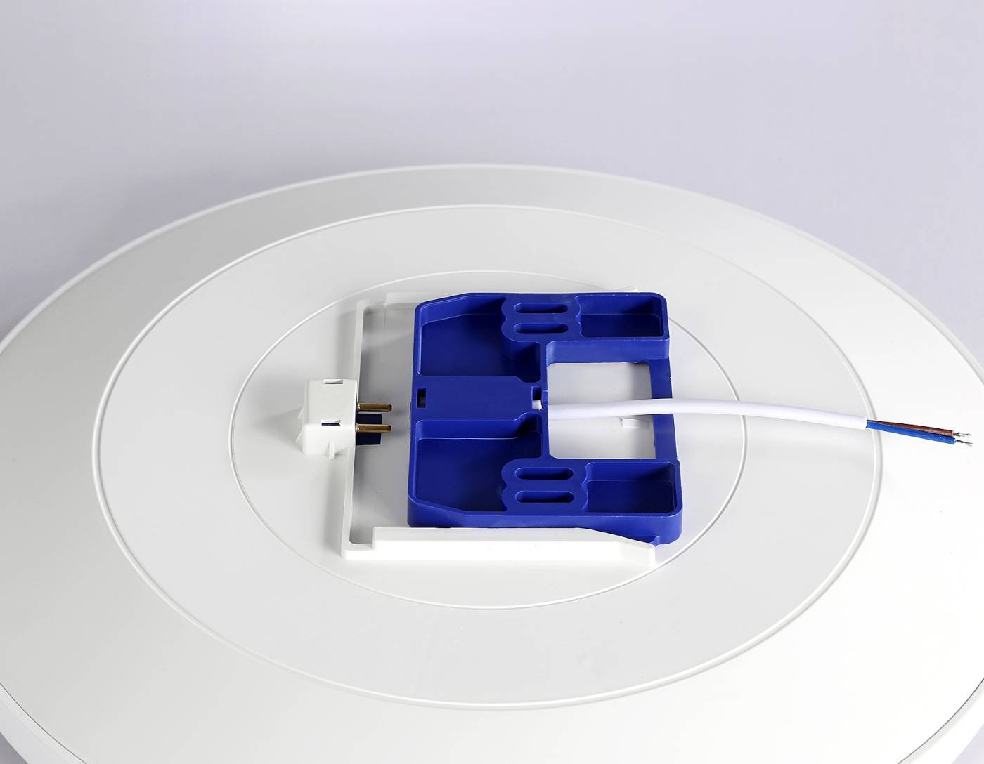 Светильник потолочный Ambrella Air FZ1221