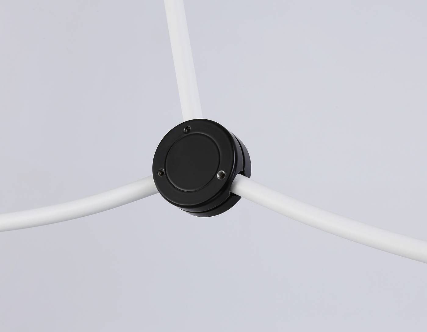 TR2566 Потолочная люстра Ambrella Modern TR2566