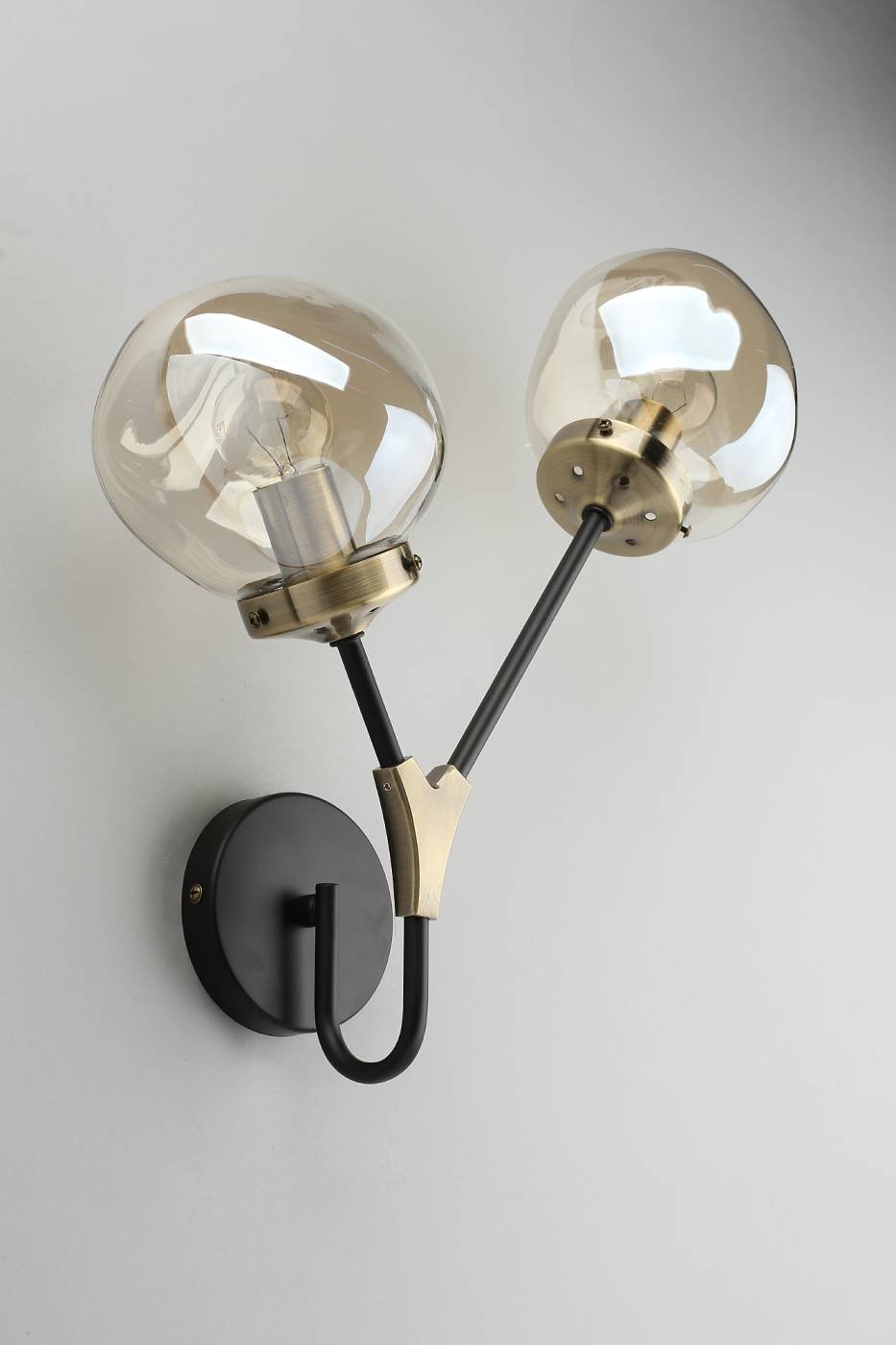 Настенное бра Omnilux Crotone OML-95101-02