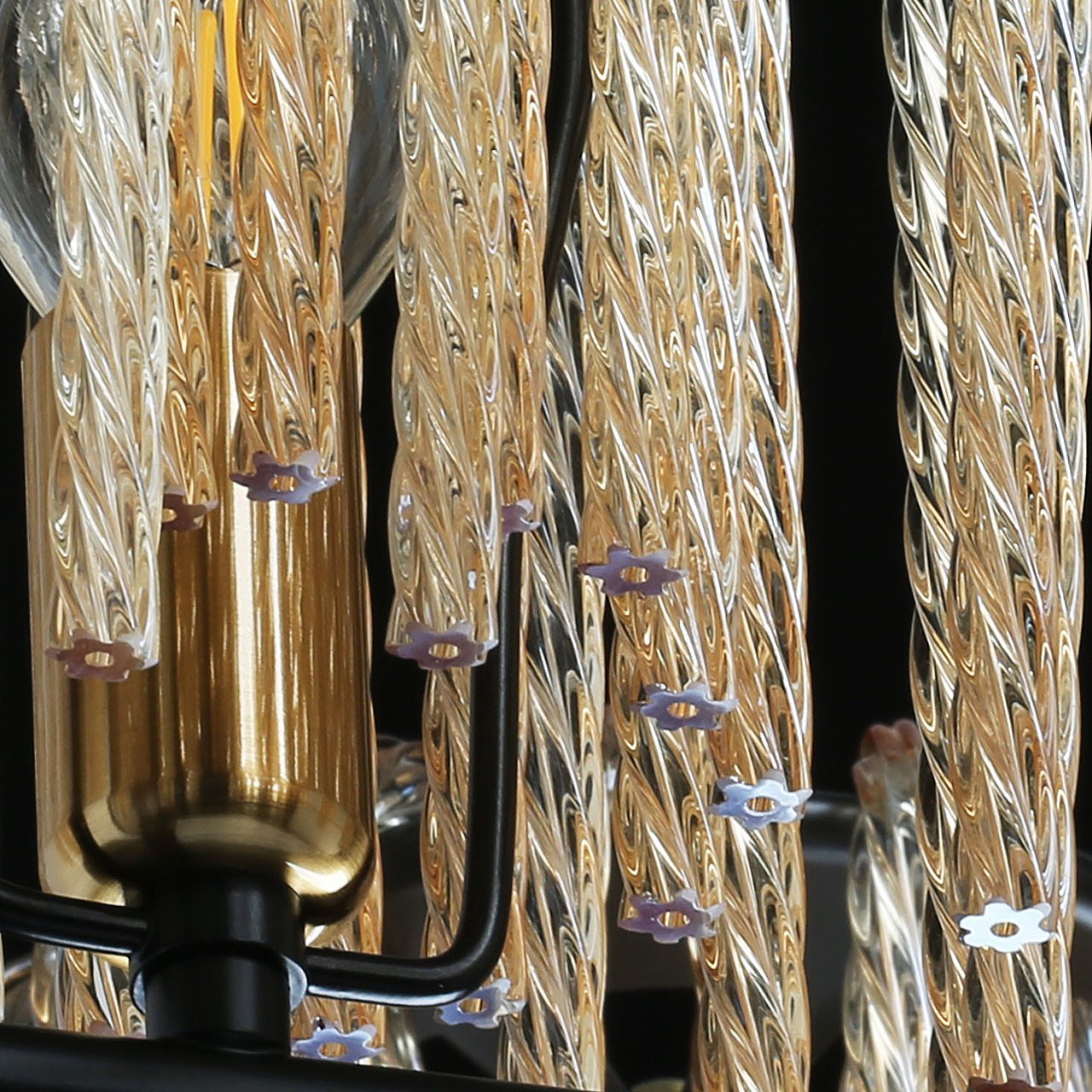 443010508 Потолочная люстра MW Light Лавиния 443010508