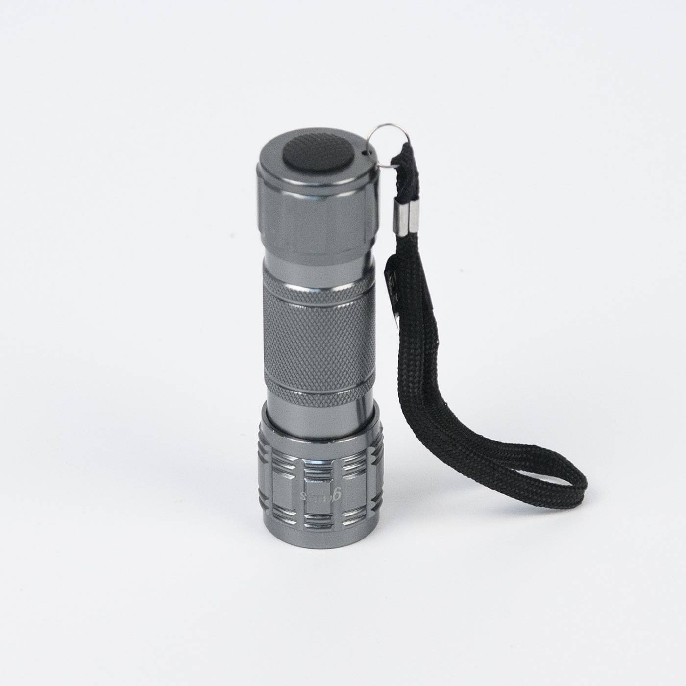 Фонарик Gauss Фонарь ручной GF106