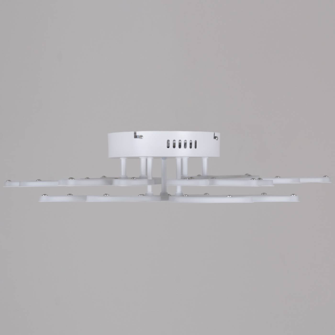 09862-0.3-6+3 WH Потолочная люстра Reluce 09862-0.3-6+3 WH
