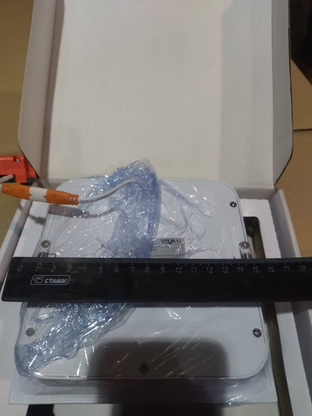 VLS-105SQ-15W-WW-Wh Встраиваемый светильник Elvan 105 VLS-105SQ-15W-WW-Wh