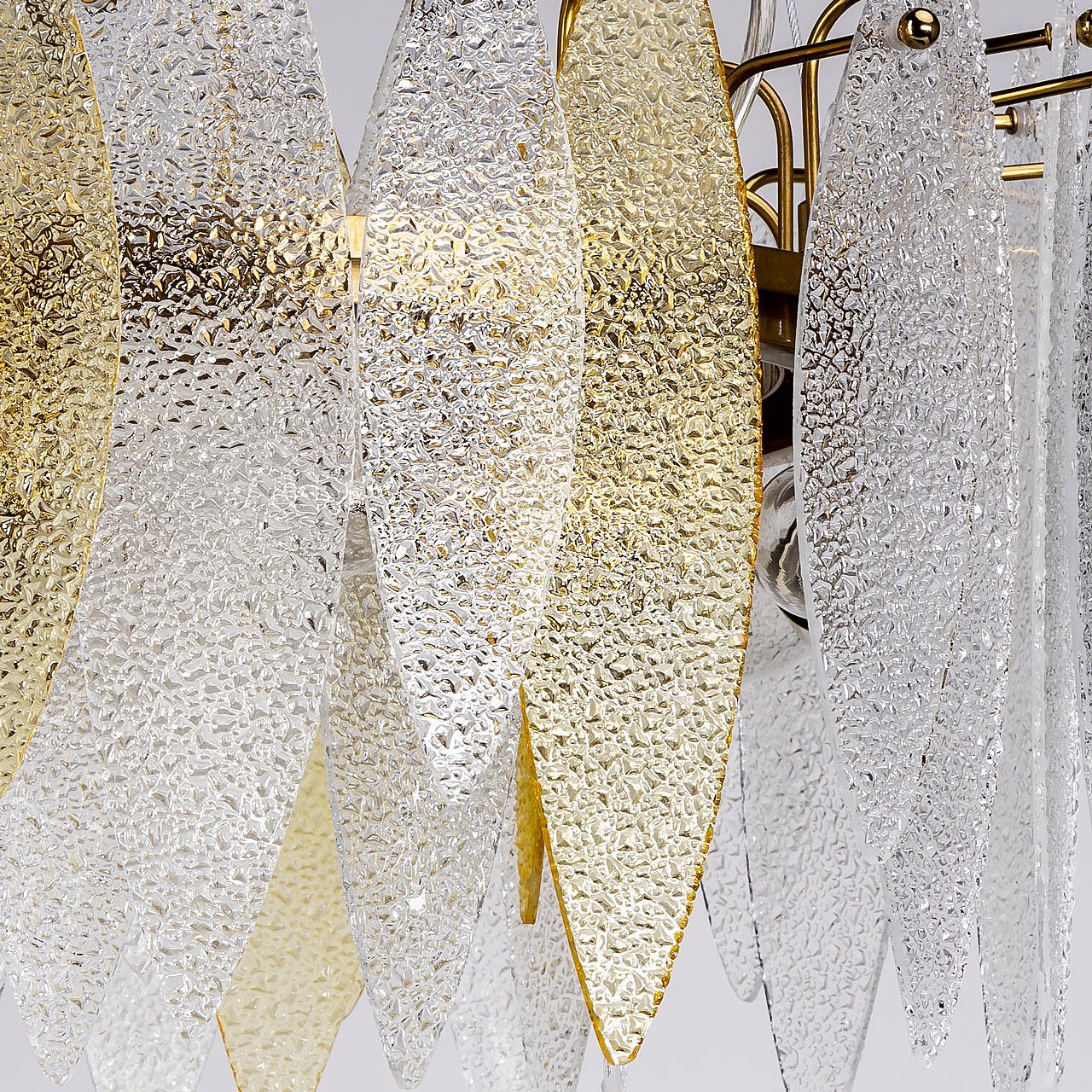 Подвесная люстра MW Light Эмилия 607014306