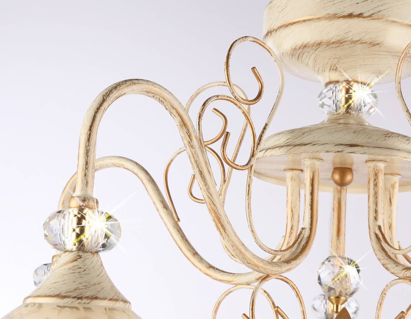 Потолочная люстра Ambrella Traditional TR3057