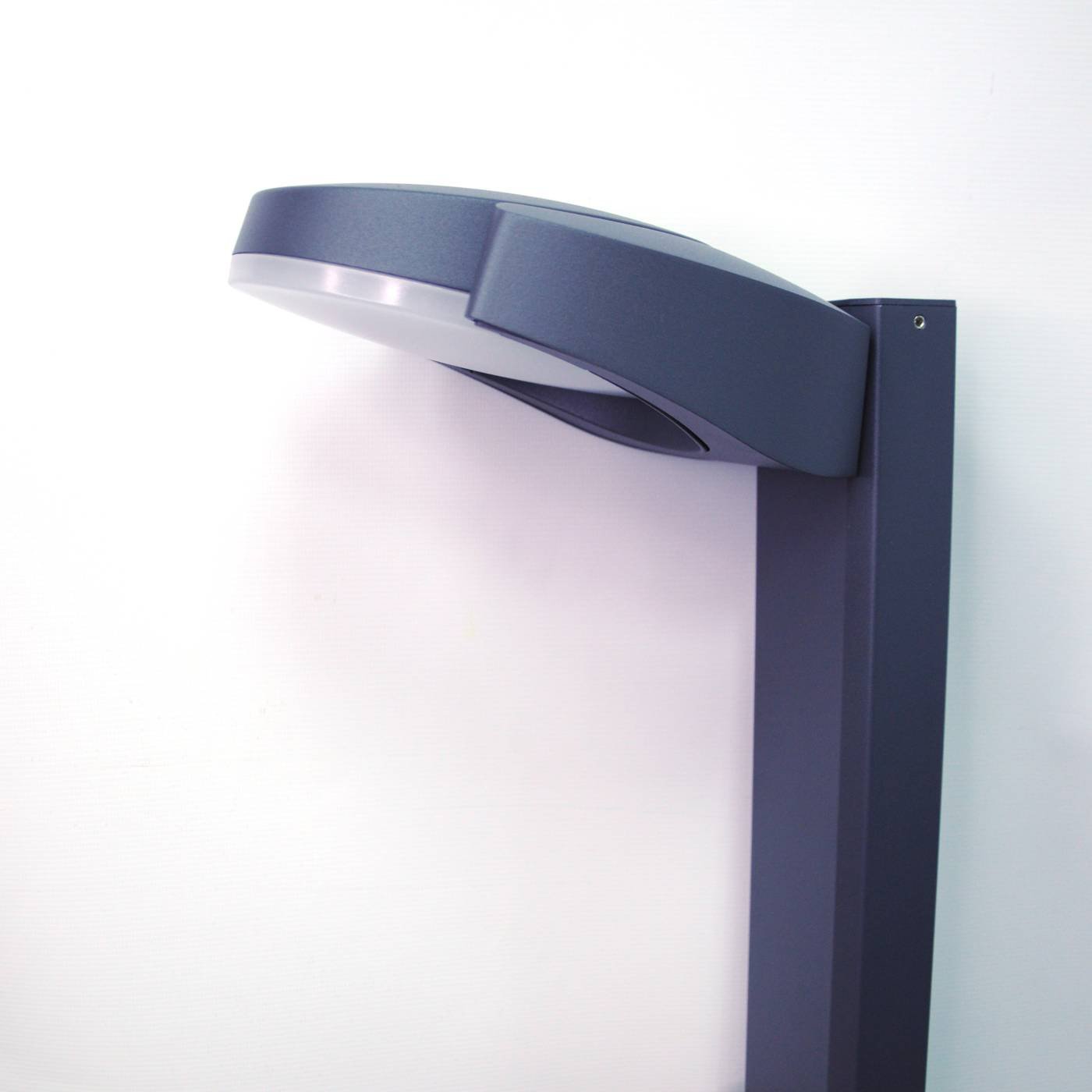 Уличный наземный светильник Elvan 1511 PJ-1511/1-8.3W-WW-Gr