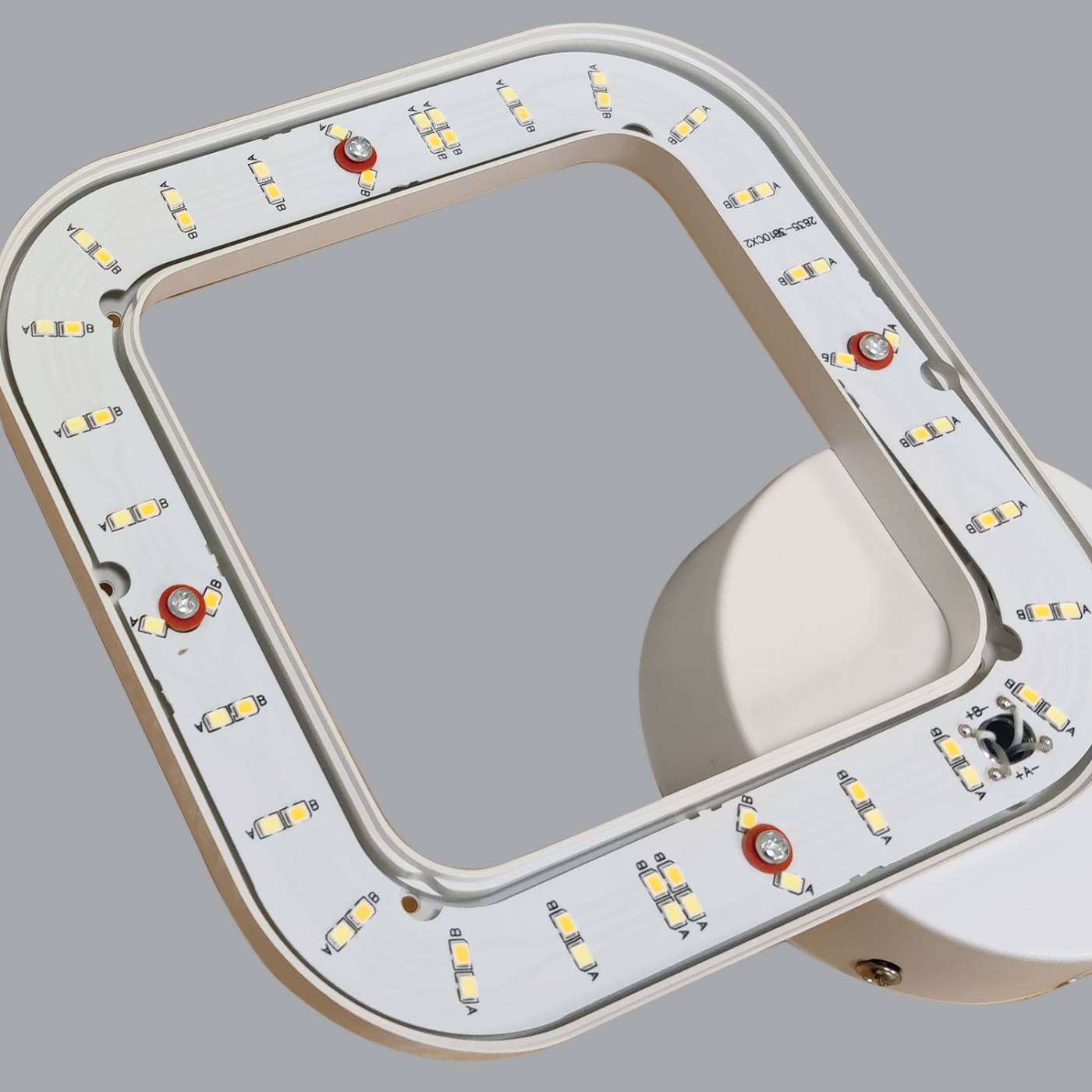 Настенный светильник Reluce 09848-0.2-01A WH