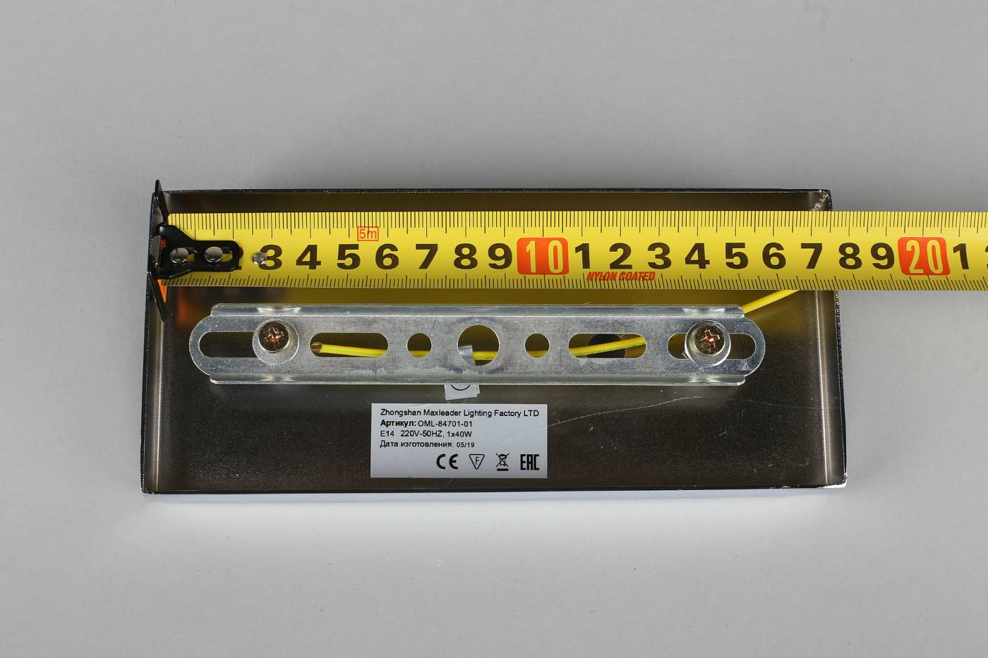Настенное бра Omnilux Maiera OML-84701-01