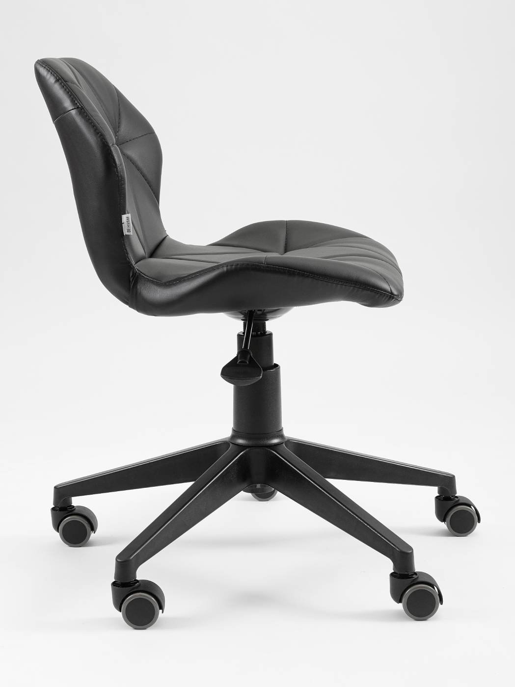 Компьютерное кресло MyFar Честер MF1045-1