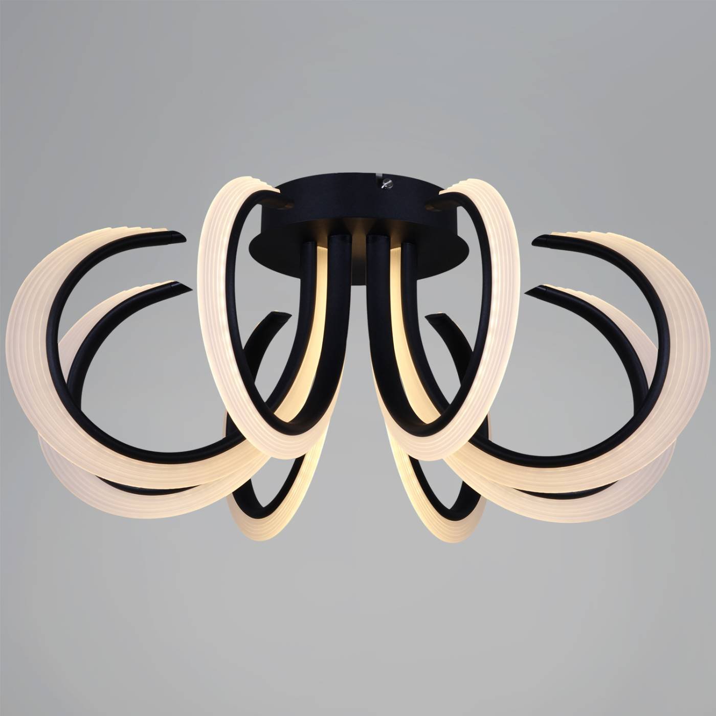 Потолочная люстра Reluce 74390-0.3-08S black