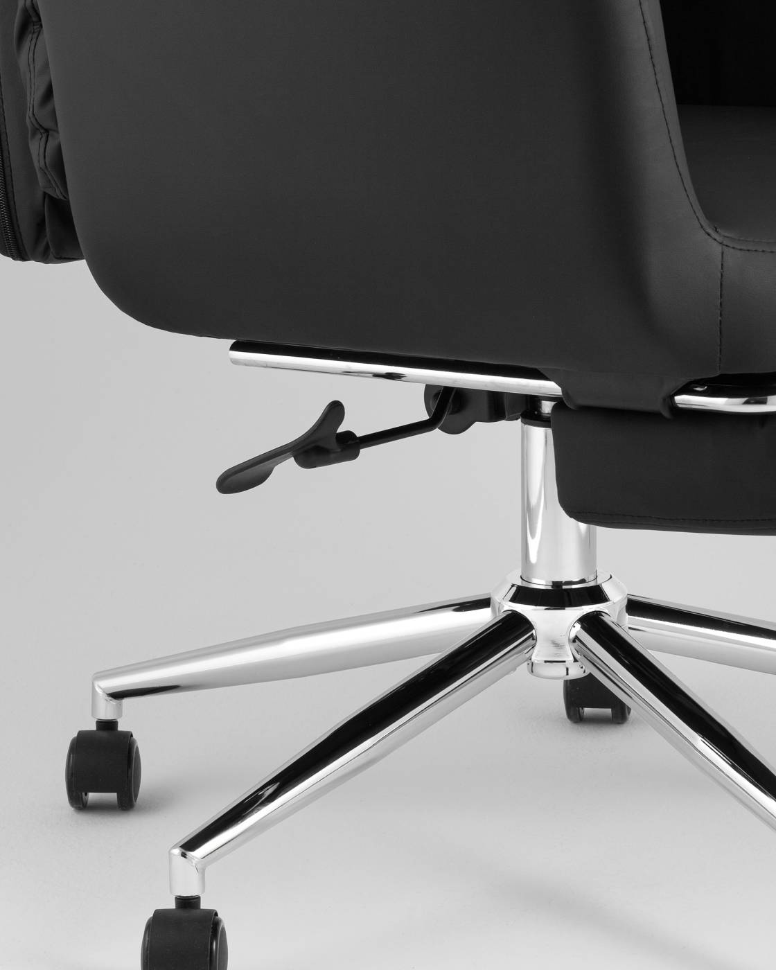 Офисное кресло Stool Group DD-004-OT NC black