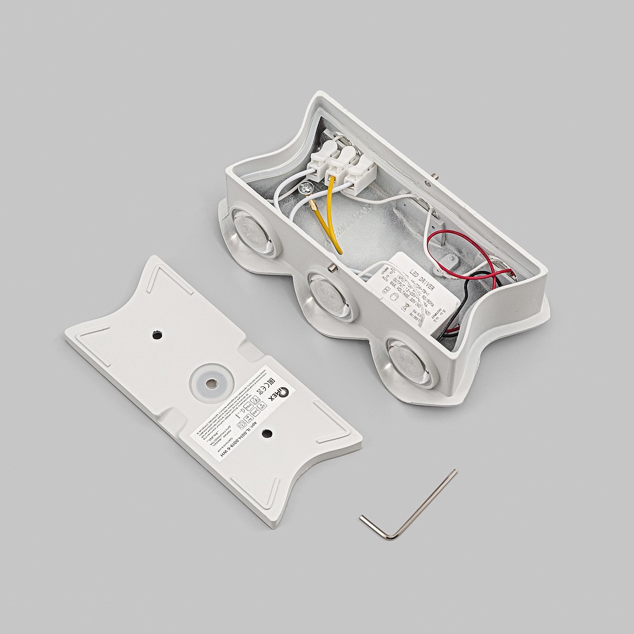 IL.0014.0019-6-WH Настенный светильник IMEX Cross IL.0014.0019-6-WH