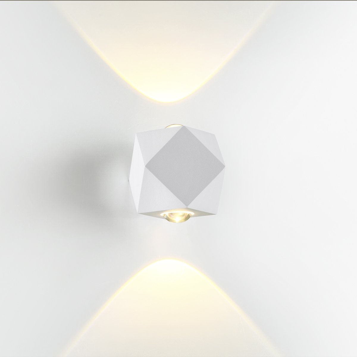 4219/4WL Уличный LED настенный светильник Odeon Light Diamanta 4219/4WL