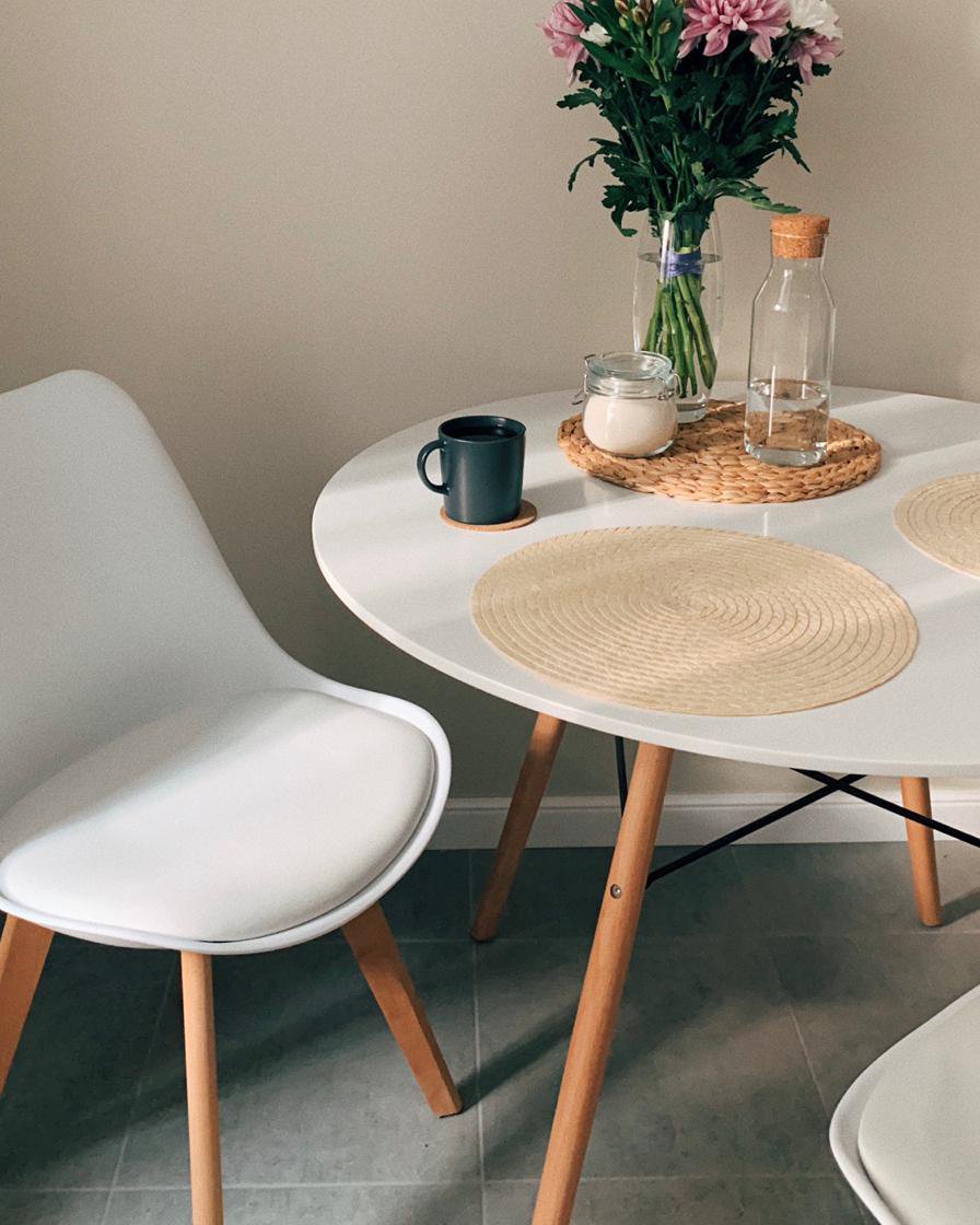 Комплект стульев Stool Group Frankfurt Y863 white X4