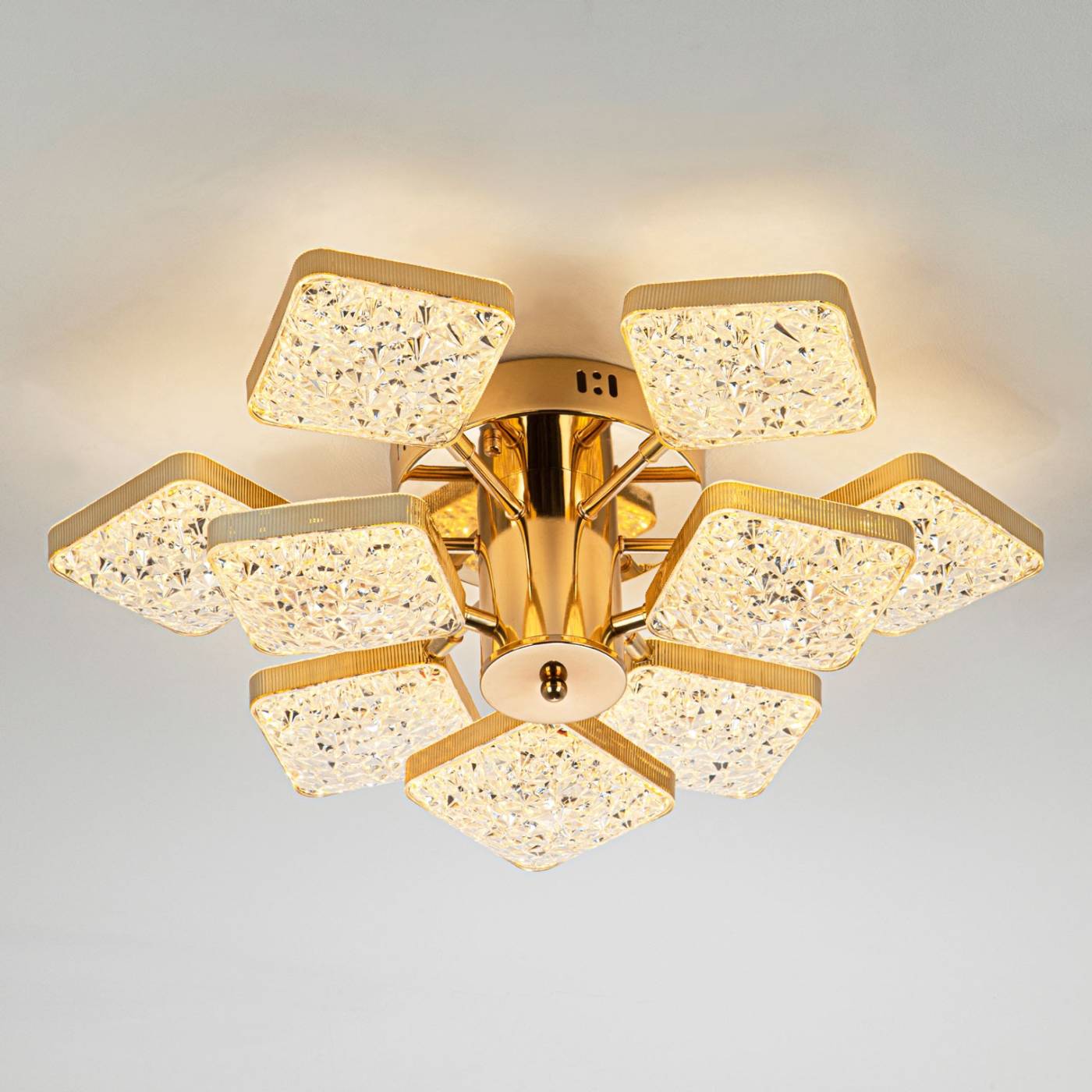 L8452-9 Потолочная люстра L LED4U L8452-9