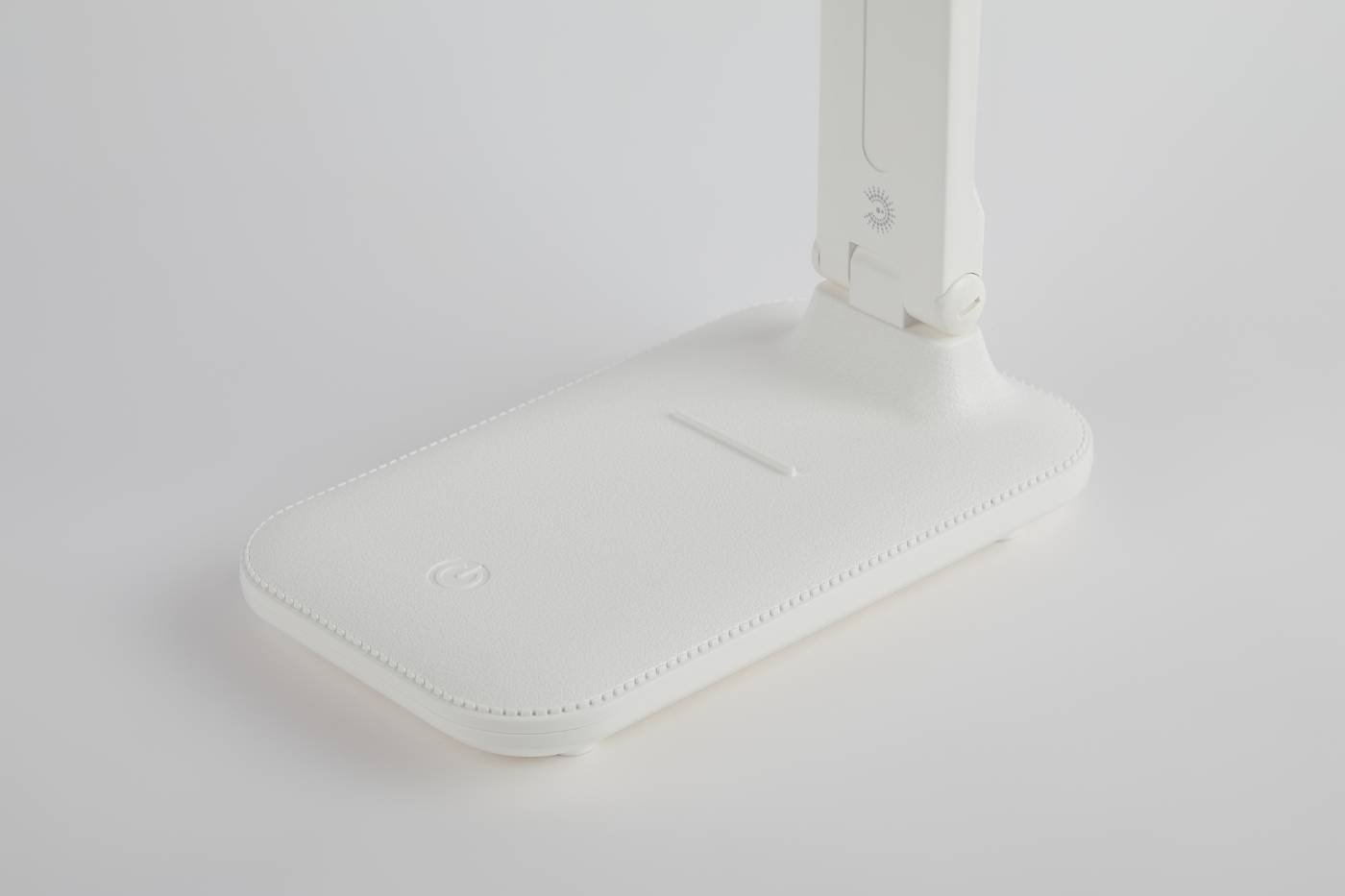 Настольная лампа ЭРА NLED-495 NLED-495-5W-W