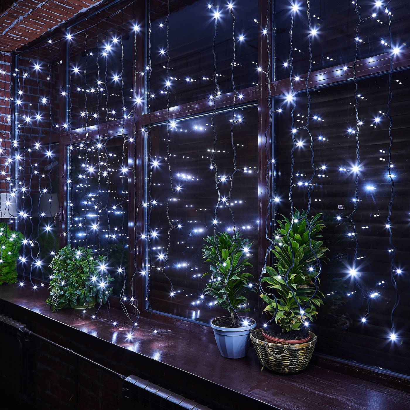 Занавес светодиодный с эффектом мерцания, 3х2м Uniel ULD-C3020-384/TBK WHITE IP67