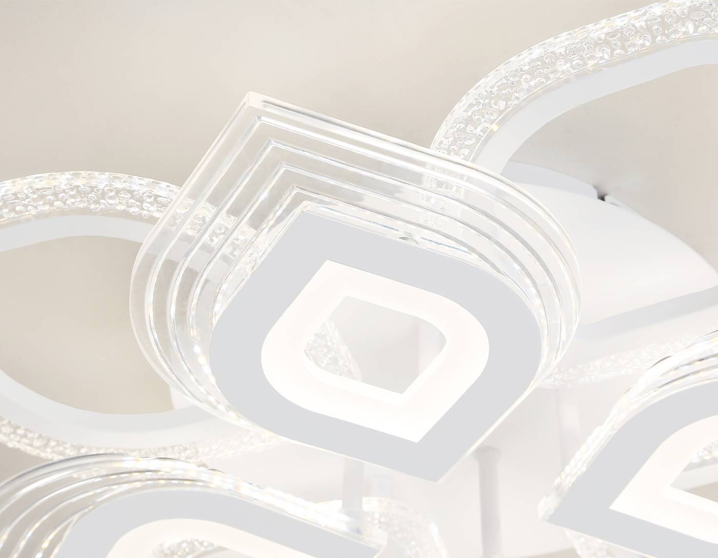 Потолочная люстра Ambrella Original FA4294