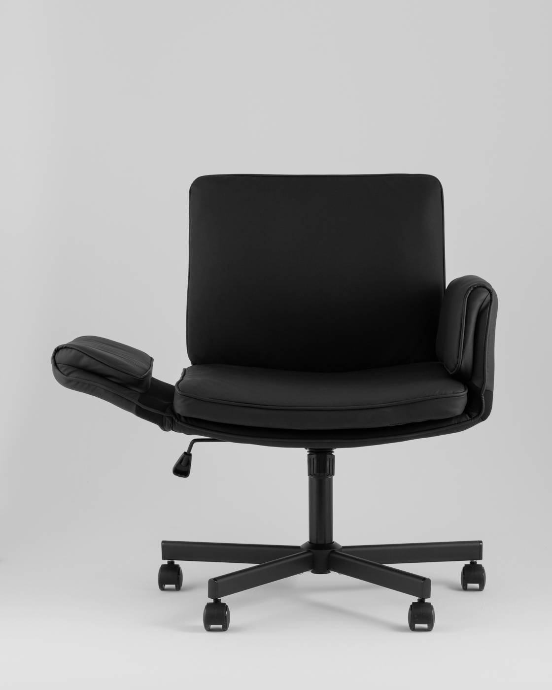 Офисное кресло Stool Group D-802 black