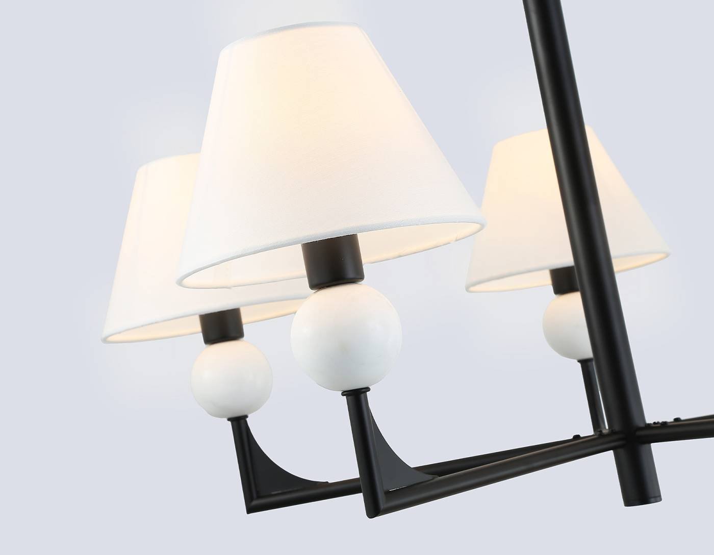 Люстра на штанге Ambrella Classic LH75153