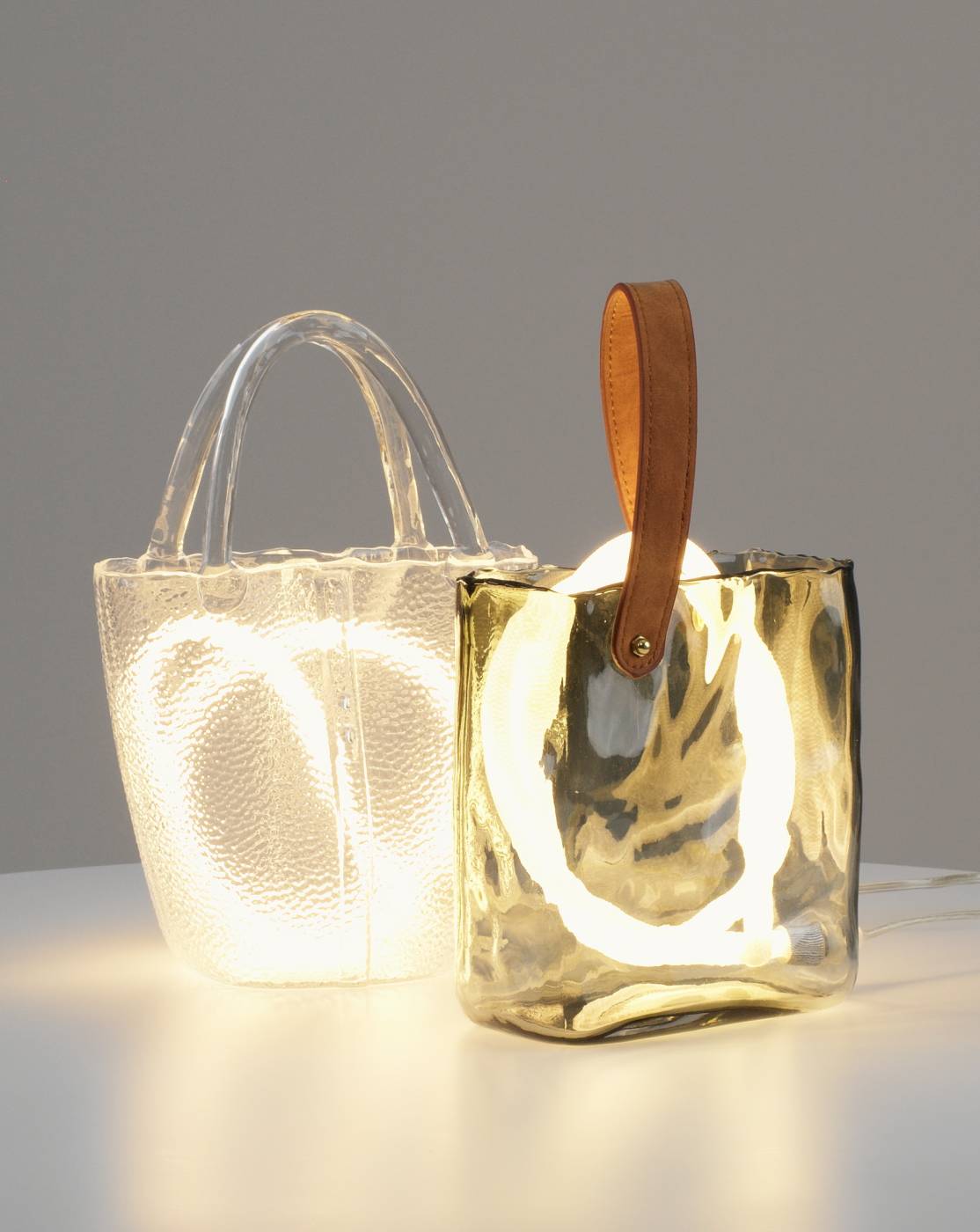 Декоративная лампа Moderli Bag V11674-TL