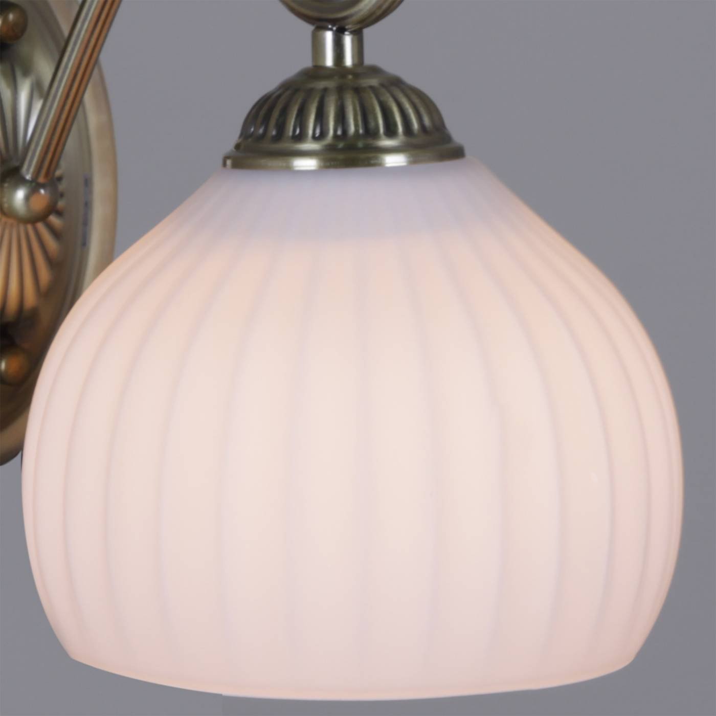 IL0695-1WSQ-24 AB CAPELLA Бра настенное ILLUMICO IL0695-1WSQ-24 AB CAPELLA
