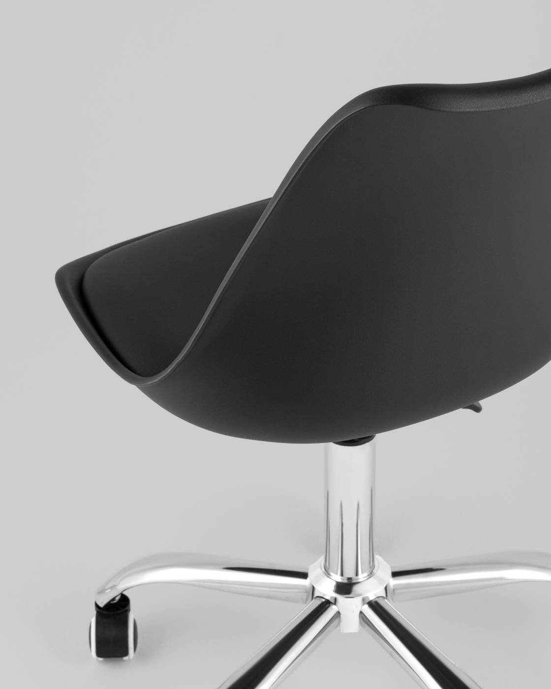 Стул пластиковый Stool Group Blok BML-053-D3 Black