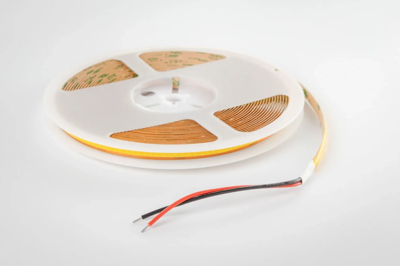 LP-MNT-30 Светодиодная лента MNT ЛЭД-ПРОФИ LP-MNT-30